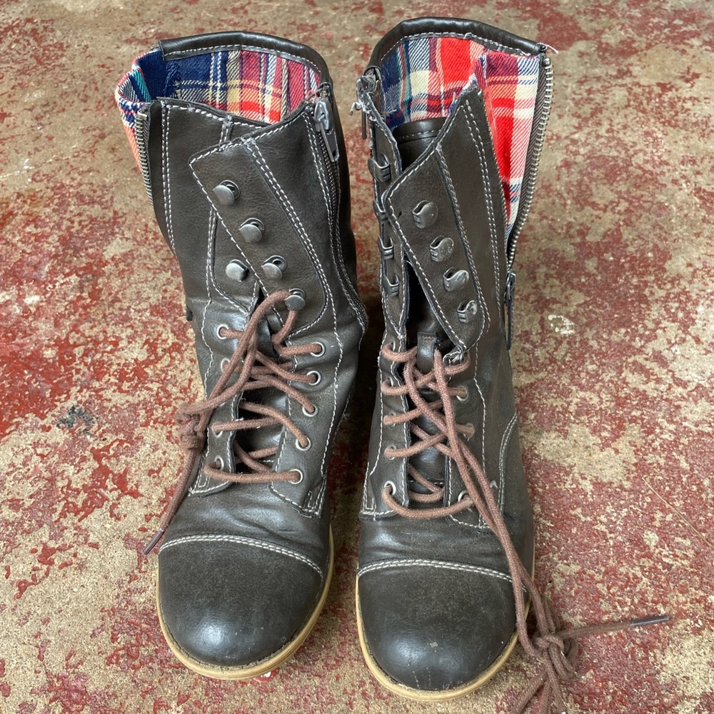 Combat Boots